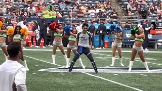 Seahawks Cheerleaders 2022