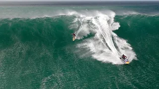 Surfing MASSIVE Waves on Hawaii Outer Reef 30ft+