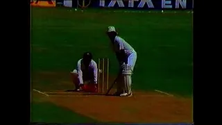 Sunil Gavaskar 103 vs Australia 3rd Test @ Mumbai 1986