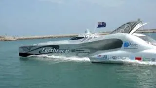 Earthrace Sets New World Record