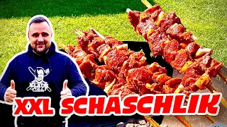 XXXL SCHASCHLIK GRILLEN —  Klaus grillt