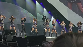 [4k60] TWICE (트와이스) - Entrance + Set Me Free | Ready To Be World Tour in Atlanta | 230709