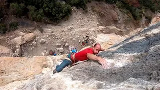 Pachamama 9a+ by Cédric Lachat (first crux)