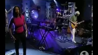 Mike Oldfield - Moonlight Shadow (live in VH1 studio)