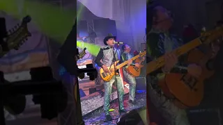 Enigma Norteño - Quemándose un gallito “El Rambo” (En Vivo 2024)