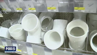 Plastic shortage, price rise impacts construction | FOX6 News Milwaukee
