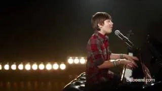 Greyson Chance - "Waiting Outside The Lines" LIVE