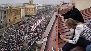 "Мы должны стоять" - в Минске прошла одна из крупнейших протестных акций…