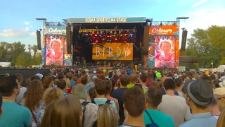 Birdy - Running Up That Hill [Ostrava, Czech Republic, 19/7/2017]