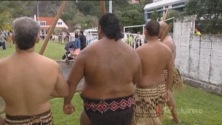 Black Power brothers turn to tikanga Māori and mau rākau