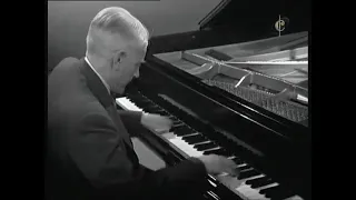 Vlado Perlemuter plays "Etude Op.25 No.11" by Chopin