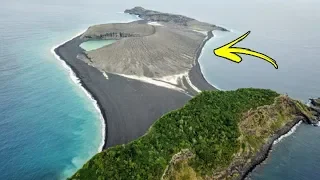 A Mysterious Island that Appeared in The Pacific Ocean out Of Nowhere