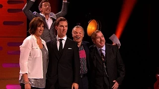 Benedict Cumberbatch photobombs his waxwork - The Graham Norton Show: Series 16 Episode 5 - BBC One