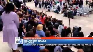 Hundreds of Former Heroin Addicts Rally at the