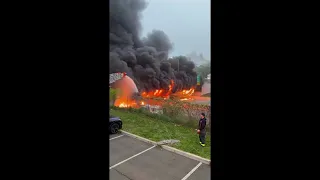 Tractor Trailer Semi-Truck on Fire Along I-95 In Norwalk, CT