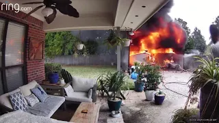 WATCH: 2 boats engulfed in flames at Westside Jacksonville home
