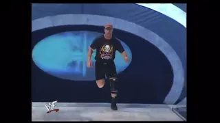 Stone Cold Steve Austin Has Lost It With A Chair Entrance Pop WWE Smackdown 19-10-2000