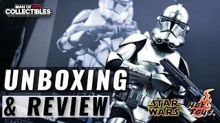 Hot Toys CLONE TROOPER CHROME VERSION Unboxing and Review