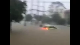 наводнения во Вьетнаме после урагана "Сарика"