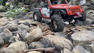 Rc scale craweler adventure: toyota hilux, wrangler jk 2 door, traxxas 4 sport