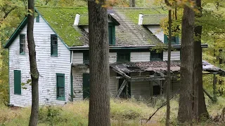 There's a historic and creepy deserted village in New Jersey