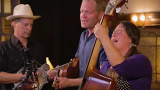 Foghorn Stringband - A Few Old Memories