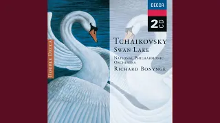 Tchaikovsky: Swan Lake, Op. 20, TH.12 / Act 2 - No. 13b Danse des cygnes: Odette solo -...