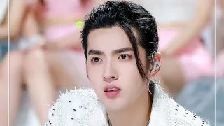 Kris Wu |🤍I sent those roses to you just last week you must burned them like our old CDs💿050520