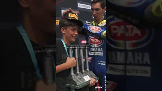 Dreams come true as Razgatlioglu gives his trophy to young fan 🏆 | #CatalanWorldSBK