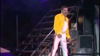 Queen -  at Wembley Stadium 11  july .friday (rare video) a kind of magic