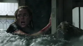 Crawl 2019 1080p BathTub Scene