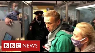 Kremlin critic Alexei Navalny arrested on return to Russia after nerve agent poisoning - BBC News