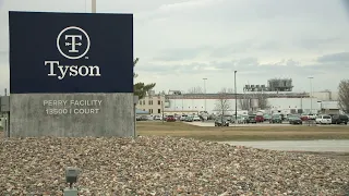 Perry, Iowa: Tyson pork plant employee speaks out about upcoming layoffs