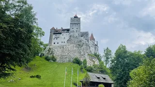 Bran Castle known as Dracula Castle | Transylvania Romania 🇷🇴 | Family Travel Vlogs