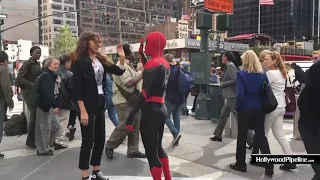 На съёмках Человека-паука : "Вдали от дома" Новый костюм