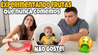 EXPERIMENTAMOS FRUTAS QUE NUNCA COMEMOS 🤣 *nossa introdução alimentar*