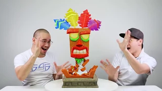 Crash Bandicoot - F4F presents The Making of Crash Bandicoot - Life Size Aku Aku Mask