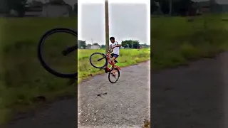 New Cycle stunt video//Cycle wheelie video 😱//#shorts #viralshorts #trandingshorts