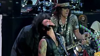 Alice Cooper - Ace Of Spades  (Motorhead Cover)  -  ,Stone Free Festival, The O2 London,