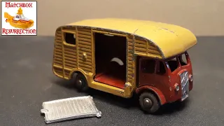 Matchbox Horse box No35a with Matchbox Mark