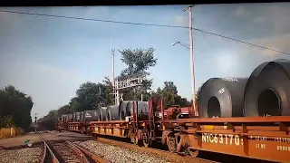 TRAIN SEPARATES WHILE PULLING COIL