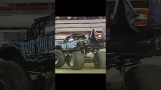 Goldberg Monster Jam World Finals 2 Racing Champion! Blue Thunder Crash! #monsterjam #worldfinals