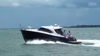 Chris Craft Commander 42