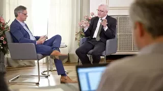 Online-Sprechstunde mit Ministerpräsident Winfried Kretschmann