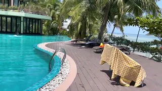 The Swimming Pool @ Bae Beach Grand Villa Hotel (โรงแรมไก่แบ้บีช แกรนด์ วิลล์) - 4K