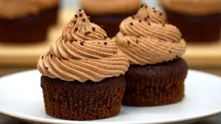 Perfect chocolate cupcakes. Yummy! Easy recipe
