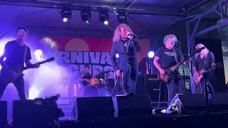 The Screaming Jets cover Cunnamulla Fella (Slim Dusty) - Carnival Of Cups Goulburn - April 2024