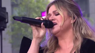 Kelly Clarkson | Since U Been Gone, Mine, Lighthouse, Favorite Kind Of High Live 2023