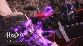 Transformers Prime - Optimus Prime Vs. Megatron | Transformers Official