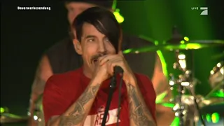 Red Hot Chili Peppers 2011-10-08 TV Total Stock Car Crash Challenge, Gelsenkirchen, DE [PRO #1]